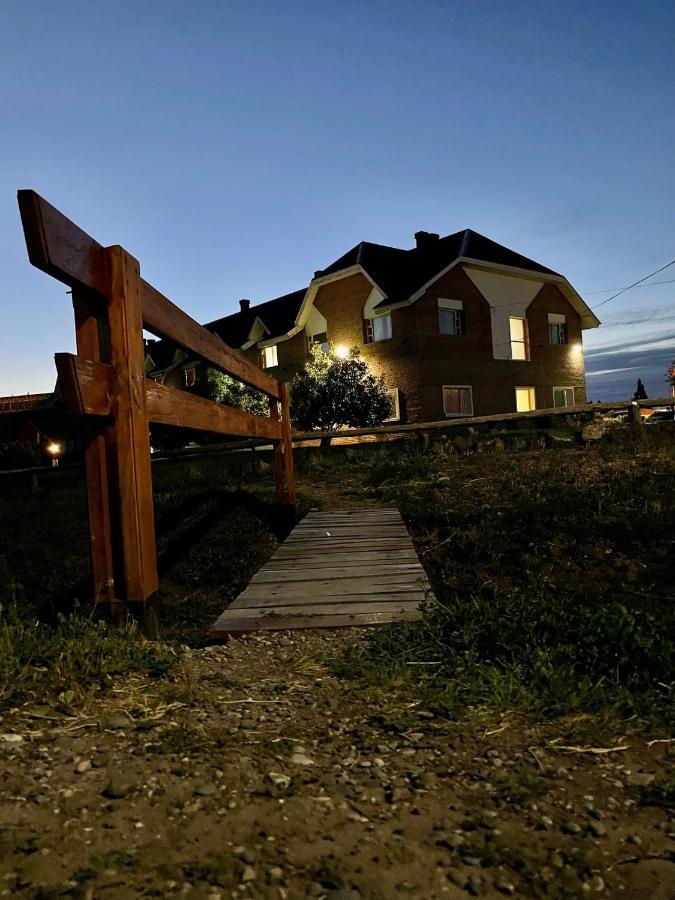 Hotel Hosteria Lago Cardiel Gobernador Gregores Exterior foto