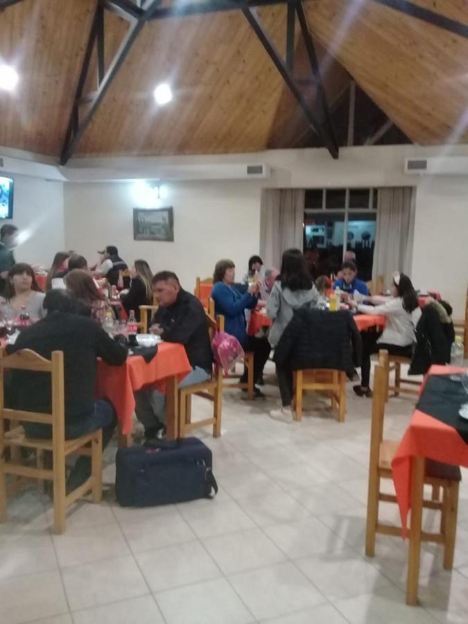 Hotel Hosteria Lago Cardiel Gobernador Gregores Exterior foto